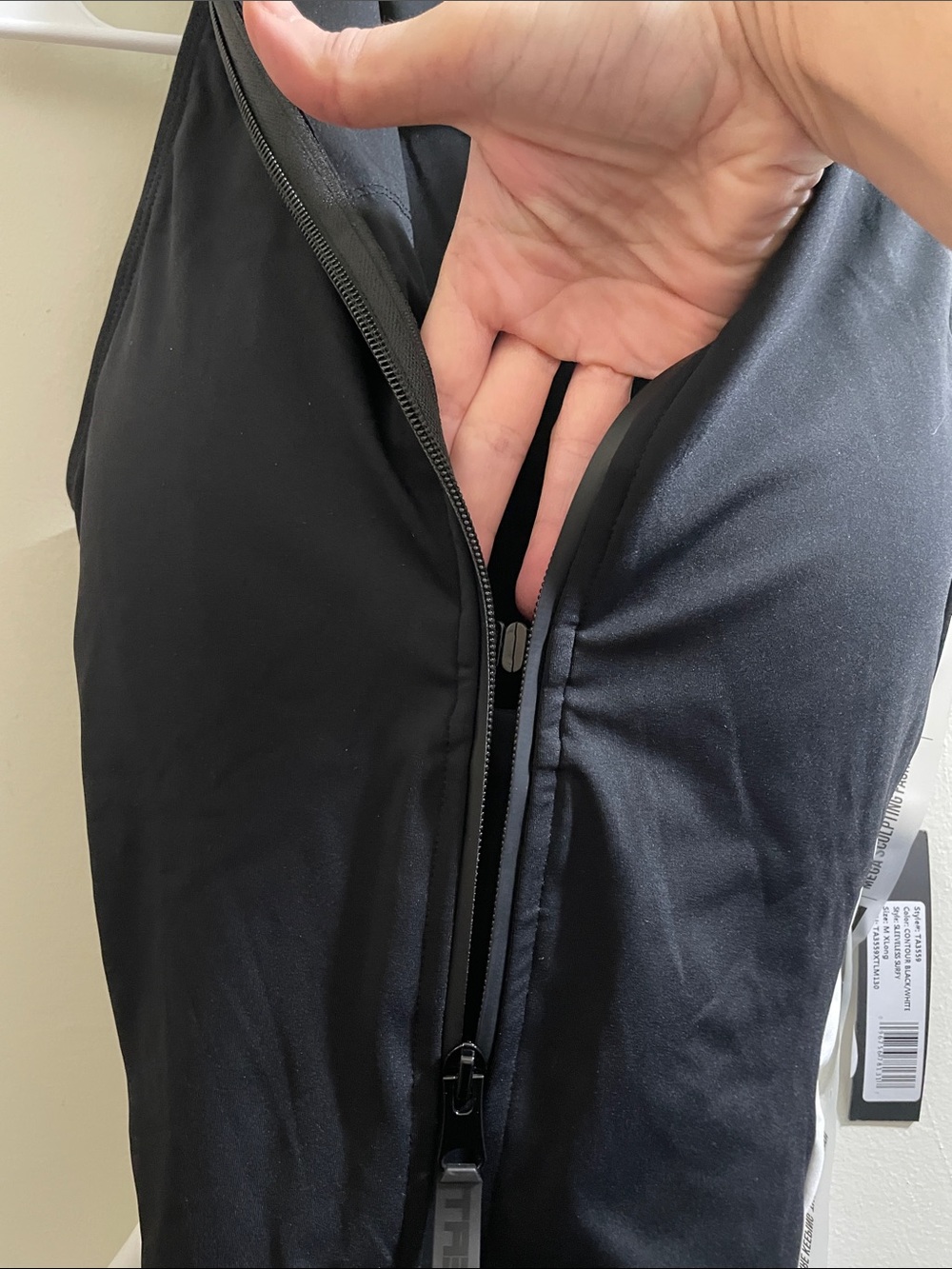 Ta3 women’s Black & White One-Piece Swimsuit - Picture 3 of 5